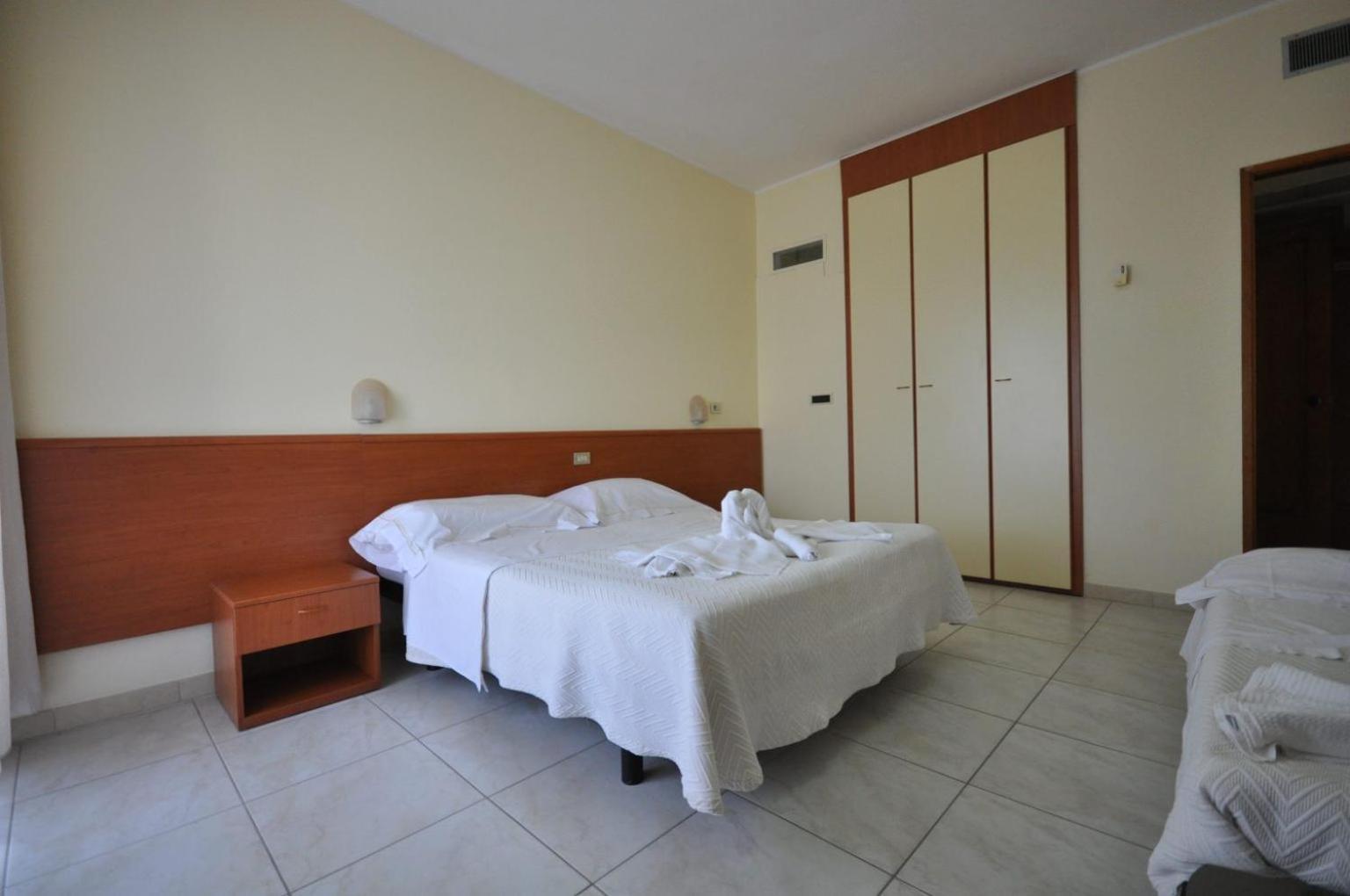 Smeraldo Hotel 3*